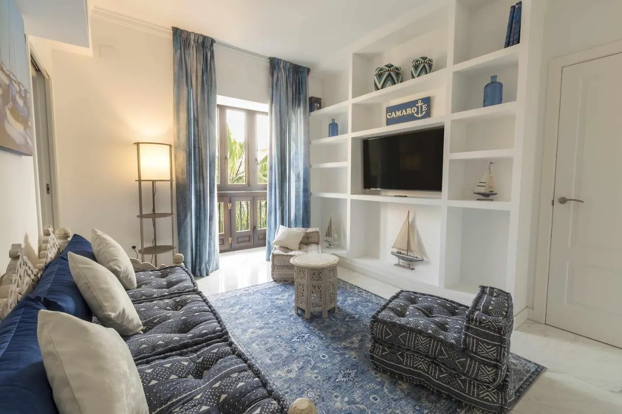 The Clock House Luxury Urban Suites Málaga Appart hôtel
